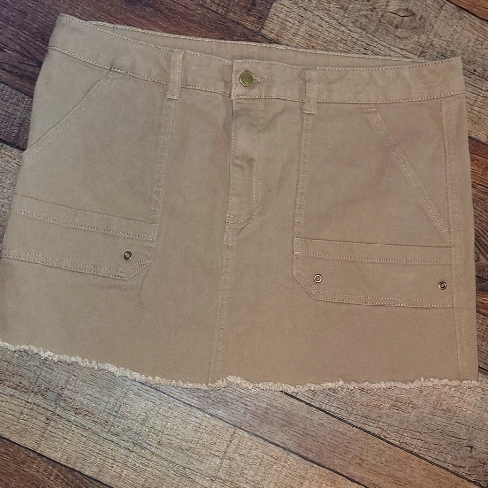 No boundaries  skirt xl mini